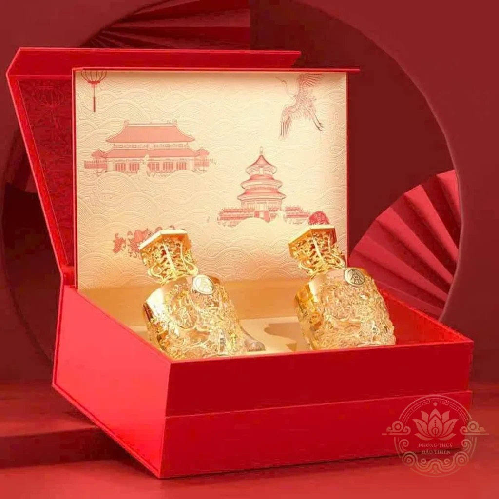 Thưởng thức rượu Ngũ Lương Dịch Hoàng Long