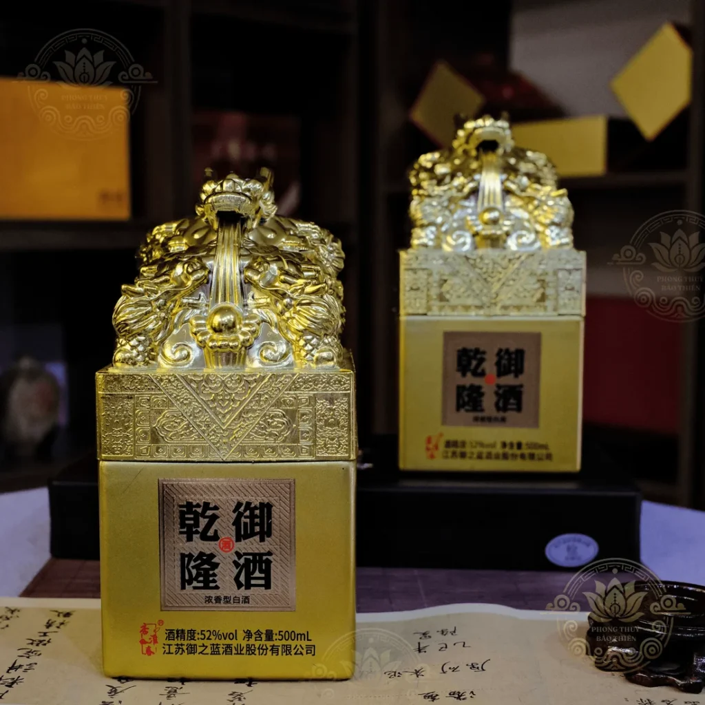 Bình Rượu Mao Đài Càn Long ấn