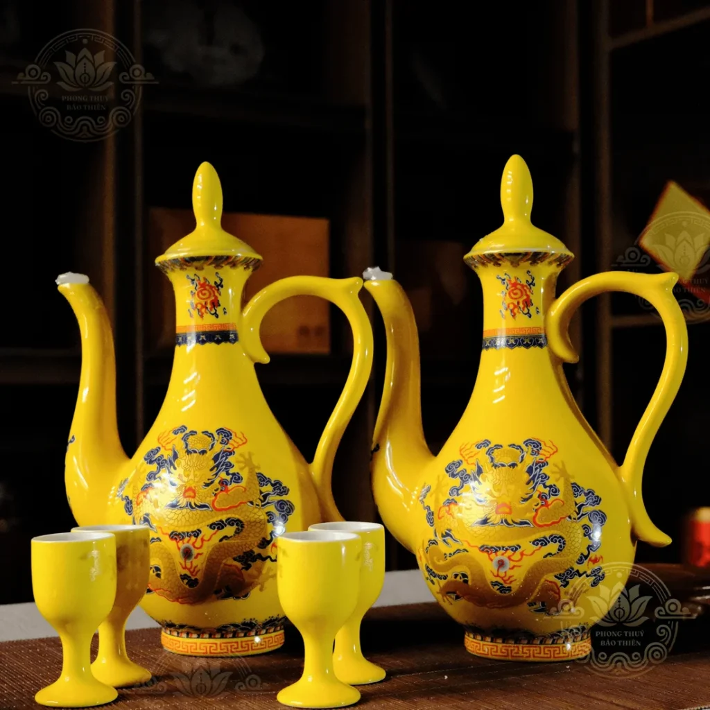 Trưng bày rượu Song Long Hí Châu